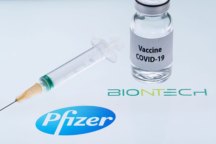 Vacuna de Pfizer y BioNTech neutraliza 3 variantes de covid-19; afirma estudio