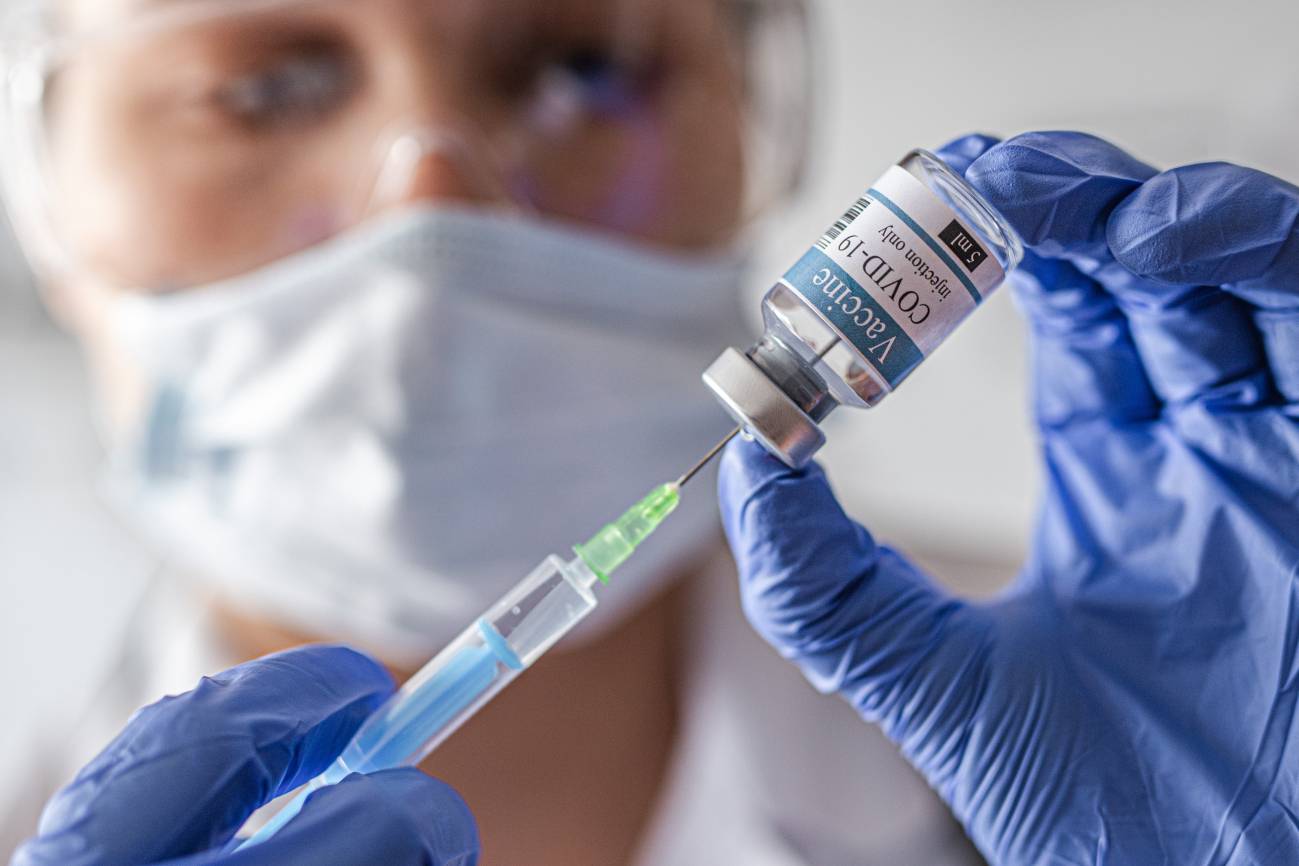 Francia recomienda aplicar sólo una dosis de vacuna a quienes ya tuvieron covid-19