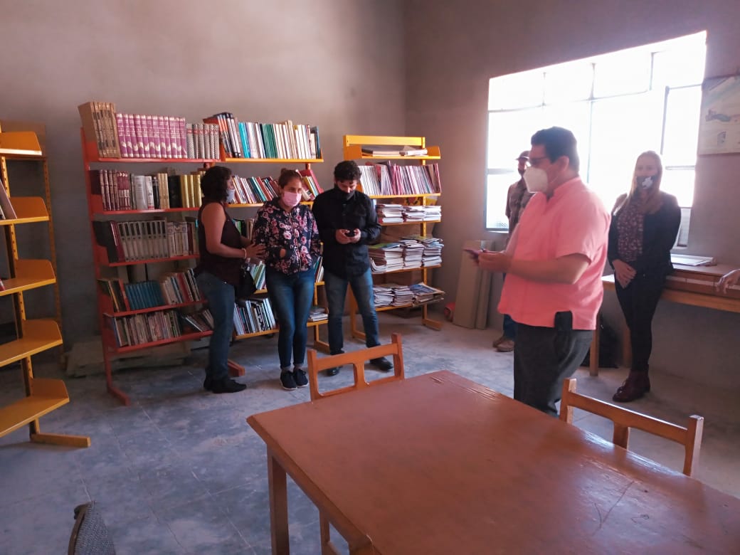 Solicitan acervos de libros infantiles para bibliotecas de Valparaíso