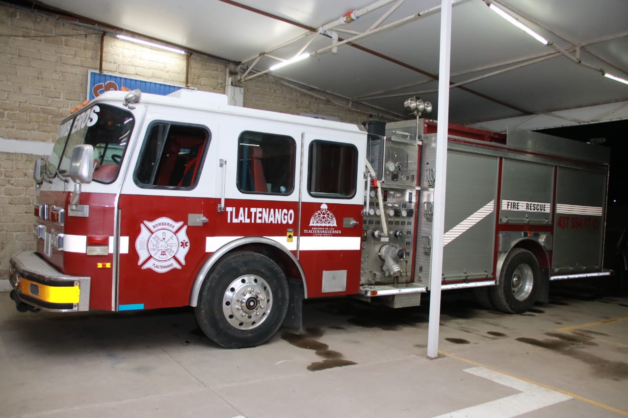 Entregan camión de bomberos a PC de Tlaltenango