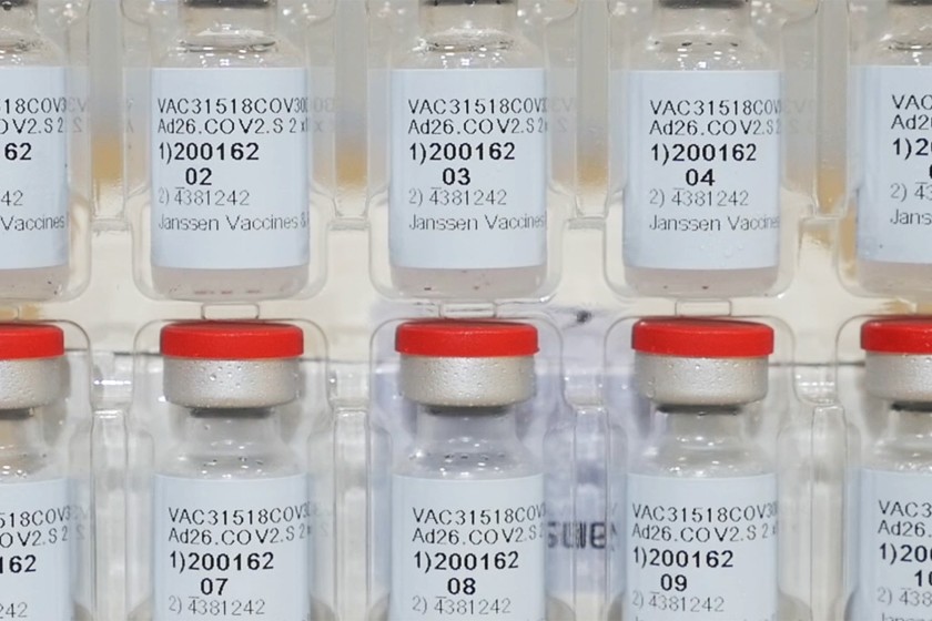 Por mal funcionamiento de congeladores, se pierden más de mil vacunas en Japón