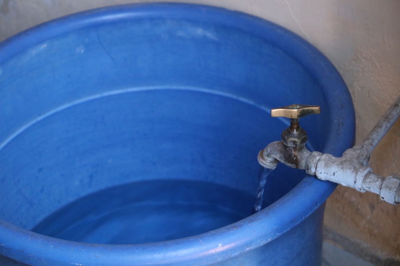 Después de 25 años, colonos de la Ejidal 3 y Universidad tendrán agua potable