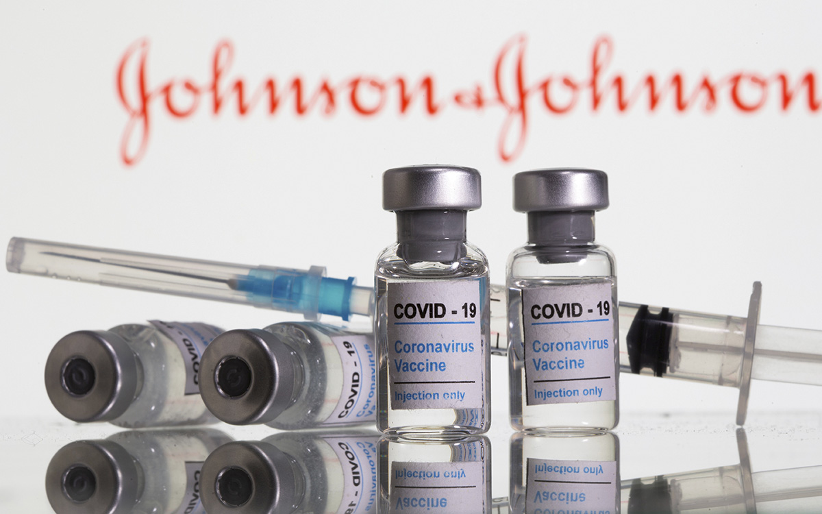 Frenan aplicación de vacuna Johnson & Johnson en EUA por trombosis