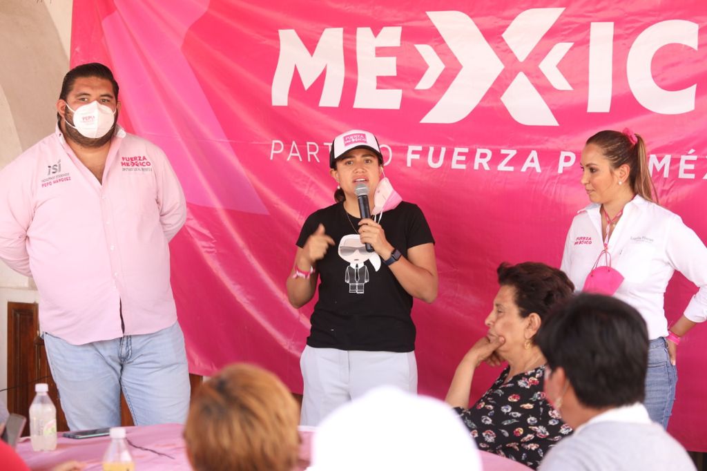 Lupita Flores y Pepo Márquez presentan sus propuestas en Calera