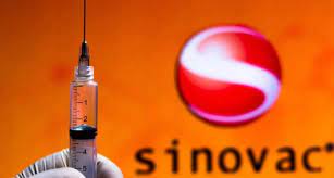 Vacuna anticovid de Sinovac es 80% efectiva contra muertes: estudio