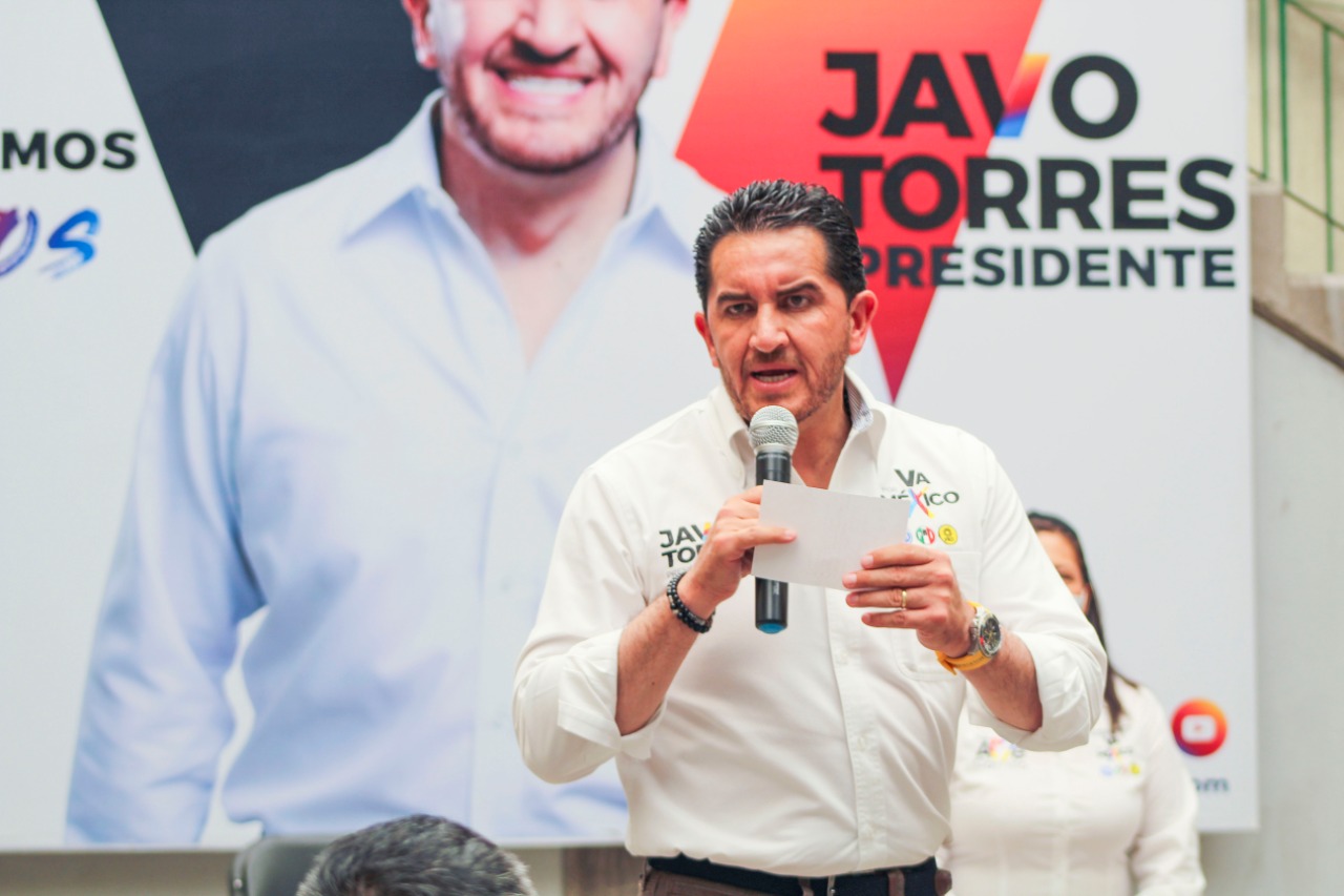 Apuesta Javo Torres por las micro y medianas empresas fresnillenses
