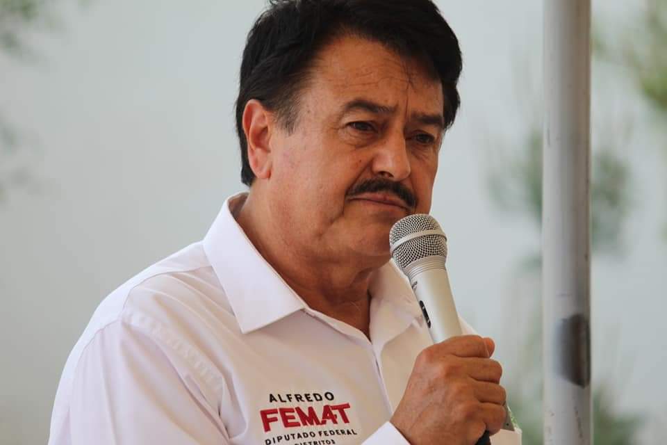 Reafirma Femat su compromiso con docentes zacatecanos