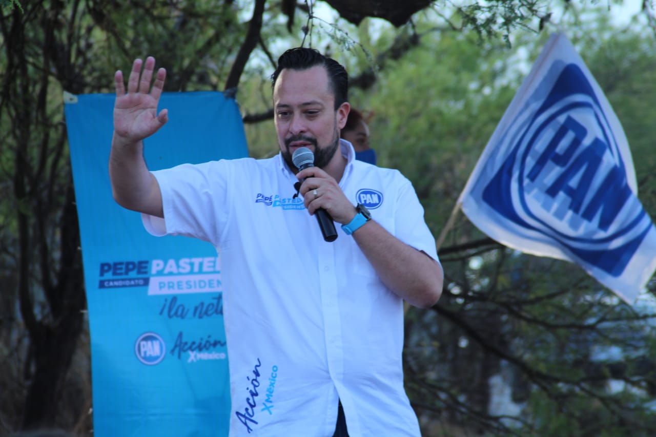 Pepe Pasteles presenta propuestas en pro de la niñez jerezana