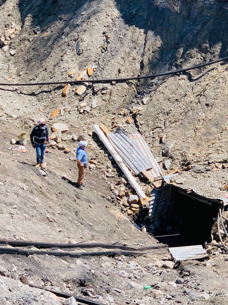 Rescatan cuerpo de cuarto minero tras derrumbe en Coahuila