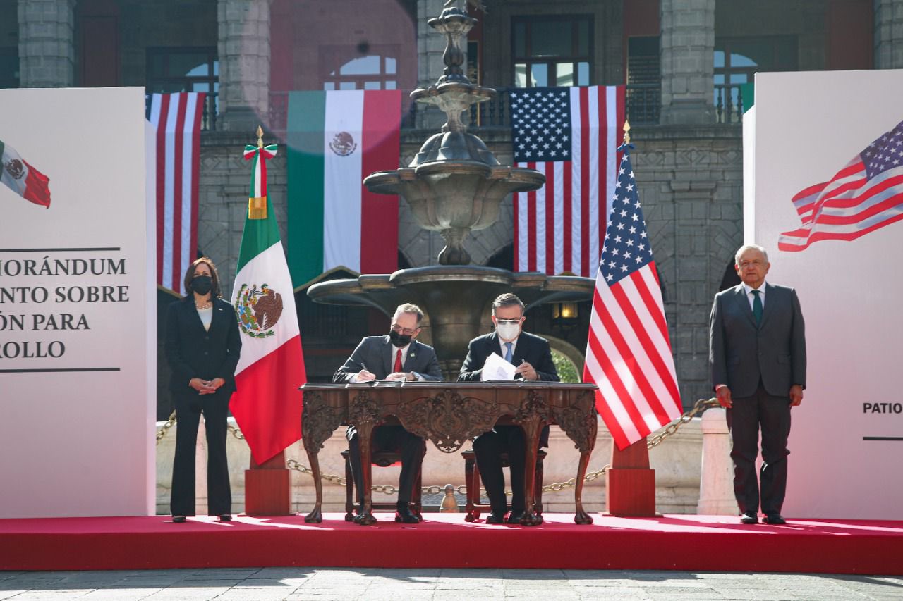 Firman México y EUA memorándum de entendimiento