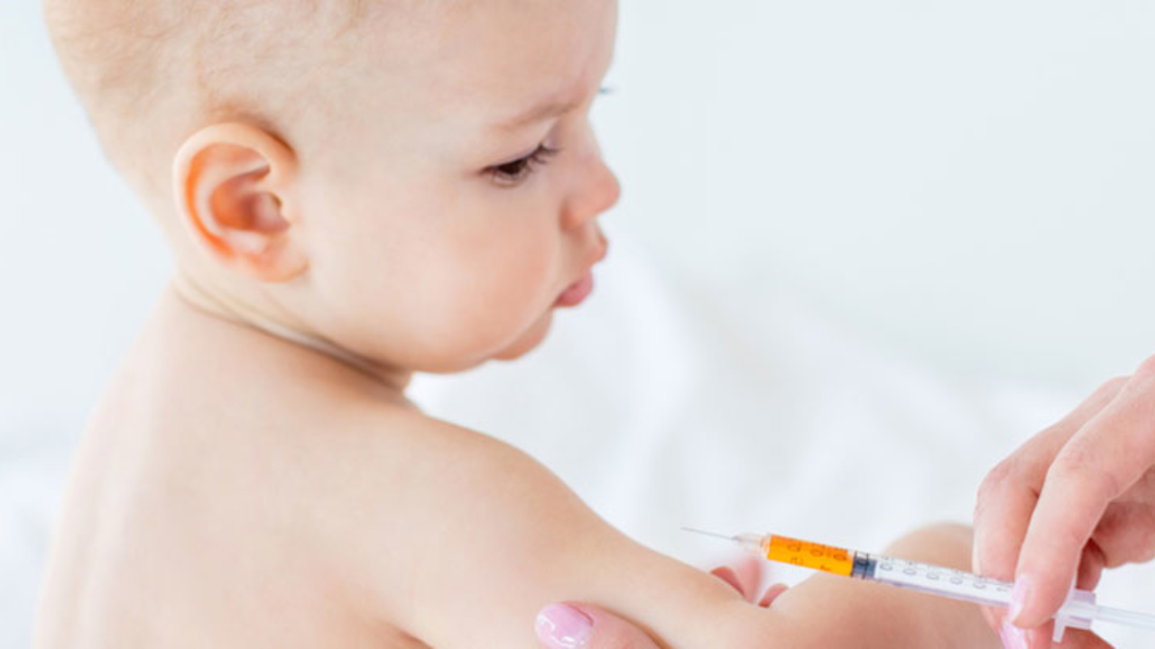Avanzan ensayos de vacuna contra Covid-19 para bebés
