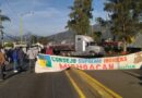 Bloqueos carreteros en Michoacán por Día de la Resistencia y Lucha Indígena