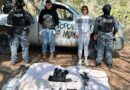 Detienen a 2 más en Pinos; aseguran armas, droga y vehículo