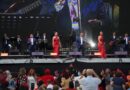 Orquesta de Beto Díaz pone a bailar a propios y extraños en la Plaza de Armas