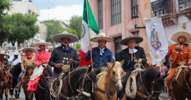Más de mil cabalgantes participan en la XX Cabalgata Toma de Zacatecas