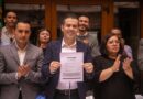 Presenta Ulises Mejía Haro su registro en el proceso interno de Morena