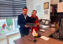 Entregan equipo de cómputo a Fundación ALE para fortalecer la atención médica