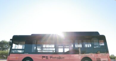Modernizan transporte público de Zacatecas; arriban primeras unidades del Platabús