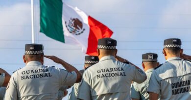 Reconoce David Monreal lealtad, valentía y entrega de las Fuerzas Armadas
